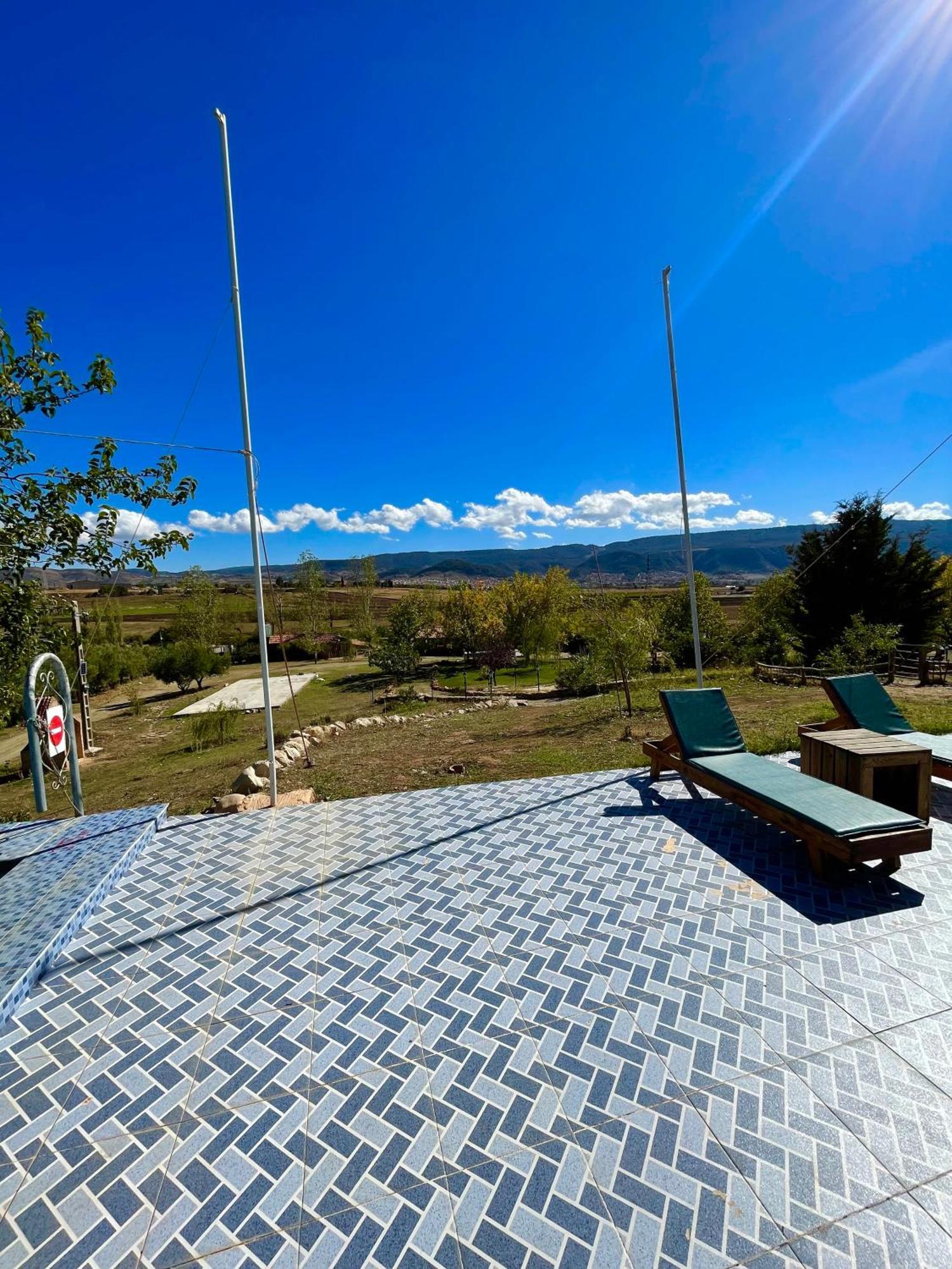 Ferme D’hôte La Vallée Azrou Exterior foto