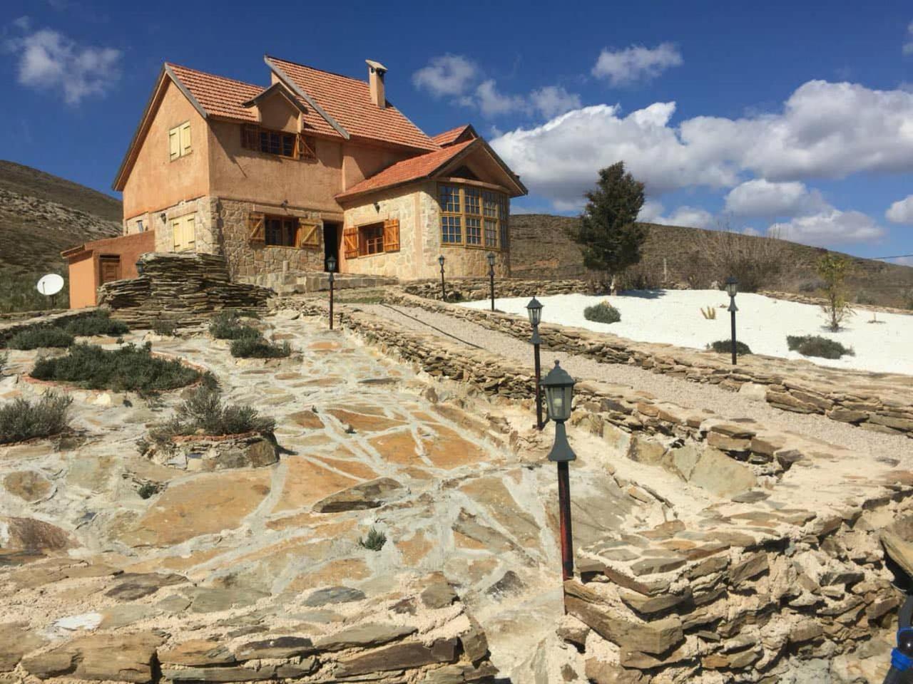 Ferme D’hôte La Vallée Azrou Exterior foto